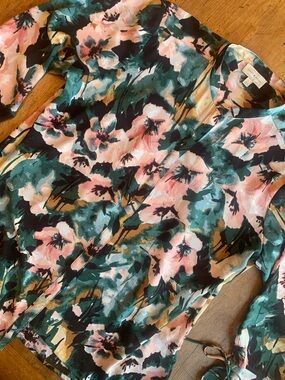 Lucky Brand Floral Button-Front Blouse in Pink, Teal & Black